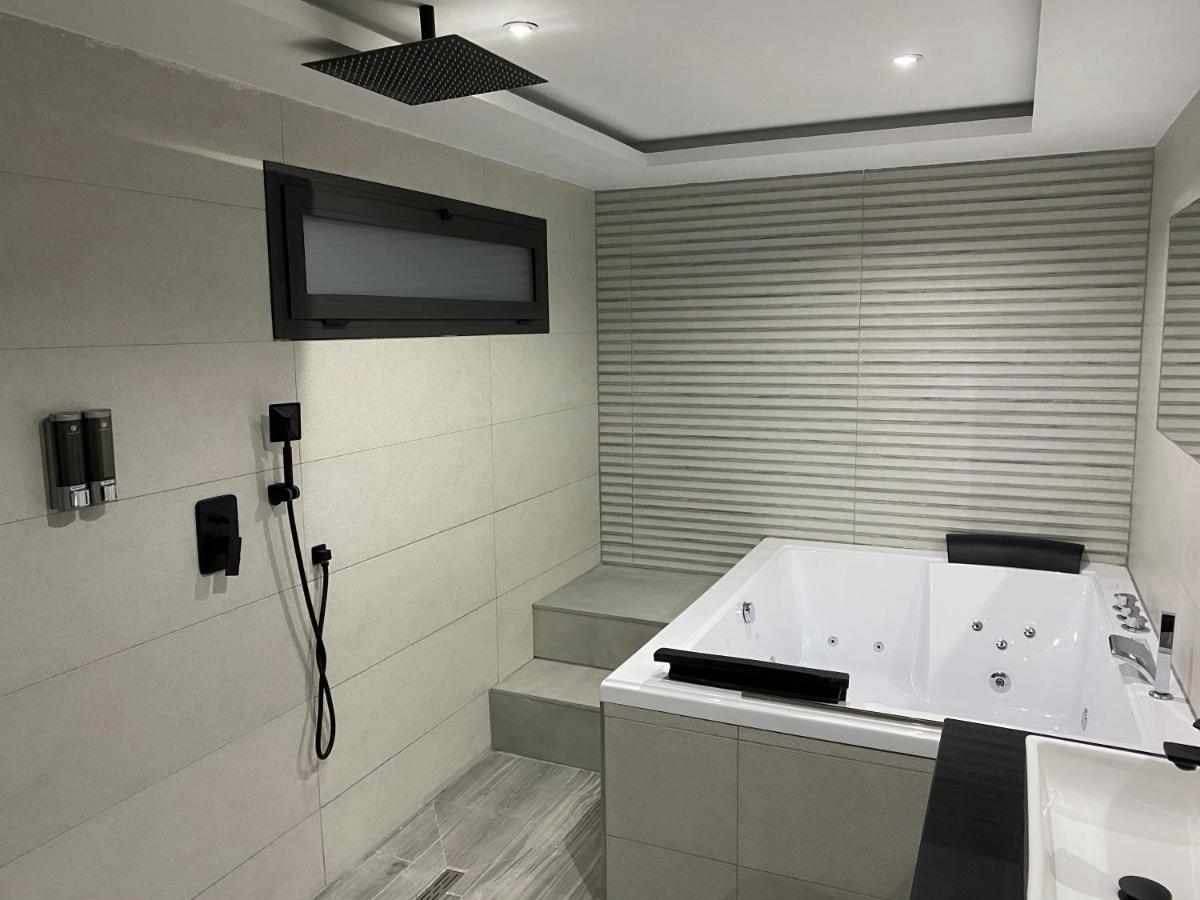 Apartamentos Las 7 Esencias Linares  Esterno foto