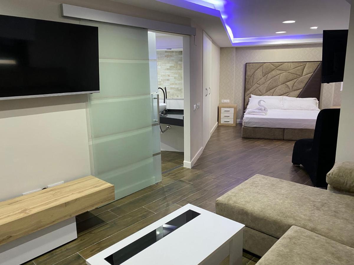 Apartamentos Las 7 Esencias Linares  Esterno foto